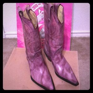 Cowgirl Boots!